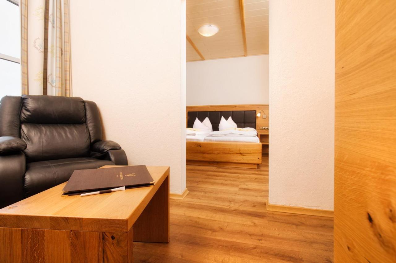 Hotel Zum Hirschen لام المظهر الخارجي الصورة